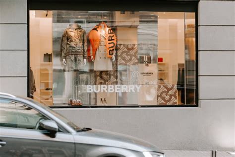 burberry etalage
